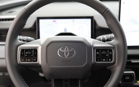 Toyota RAV4, 2026 год, 4 990 000 рублей, 14 фотография