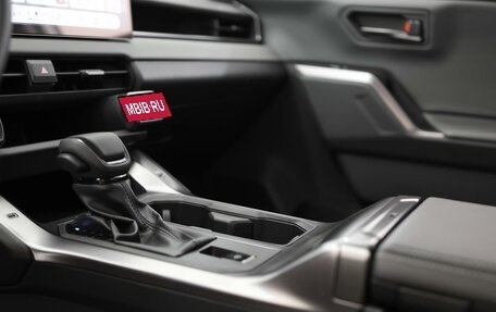 Toyota RAV4, 2026 год, 4 990 000 рублей, 22 фотография