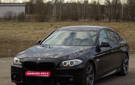 BMW 5 серия, 2011 год, 1 800 000 рублей, 8 фотография