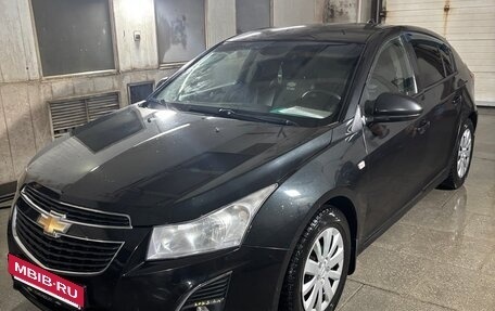 Chevrolet Cruze II, 2013 год, 800 000 рублей, 4 фотография
