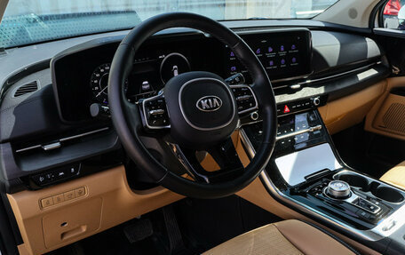 KIA Carnival, 2021 год, 4 570 000 рублей, 18 фотография