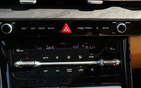 KIA Carnival, 2021 год, 4 570 000 рублей, 28 фотография