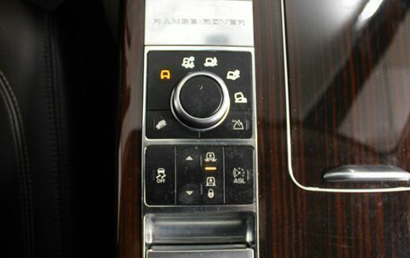 Land Rover Range Rover IV рестайлинг, 2015 год, 5 250 000 рублей, 14 фотография