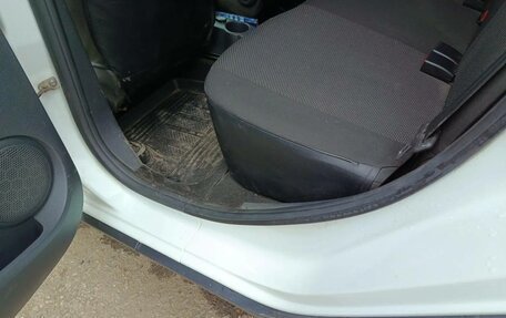 Renault Logan II, 2019 год, 1 090 000 рублей, 6 фотография