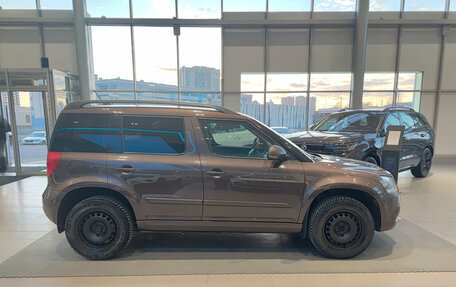 Skoda Yeti I рестайлинг, 2017 год, 1 584 000 рублей, 8 фотография