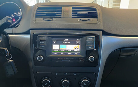 Skoda Yeti I рестайлинг, 2017 год, 1 584 000 рублей, 19 фотография