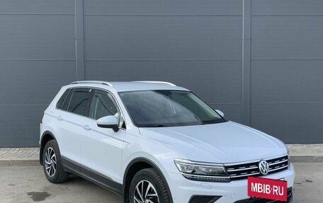 Volkswagen Tiguan II, 2018 год, 2 375 000 рублей, 6 фотография