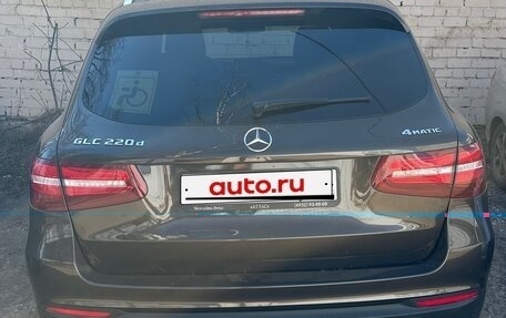 Mercedes-Benz GLC, 2017 год, 3 300 000 рублей, 1 фотография