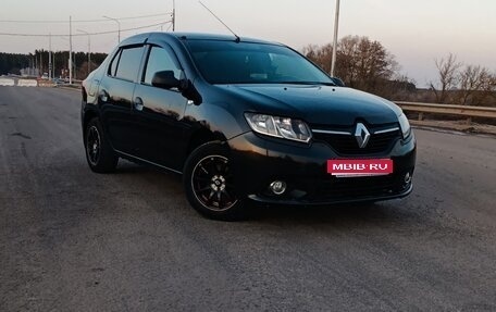 Renault Logan II, 2015 год, 420 000 рублей, 1 фотография