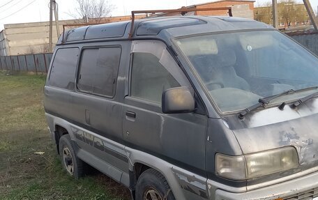 Toyota Lite Ace III, 1990 год, 140 000 рублей, 1 фотография