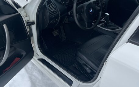 BMW 1 серия, 2010 год, 900 000 рублей, 9 фотография