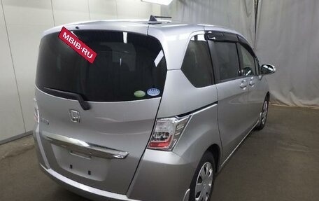 Honda Freed I, 2012 год, 1 060 000 рублей, 11 фотография