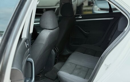 Volkswagen Jetta VI, 2009 год, 740 000 рублей, 8 фотография