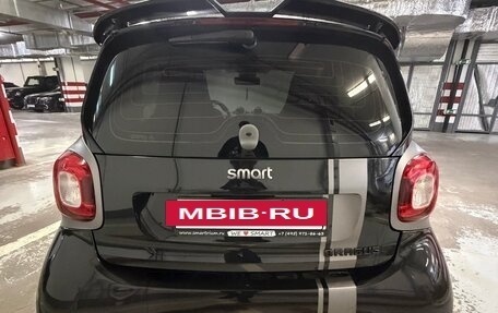 Smart Fortwo III, 2016 год, 1 199 000 рублей, 5 фотография