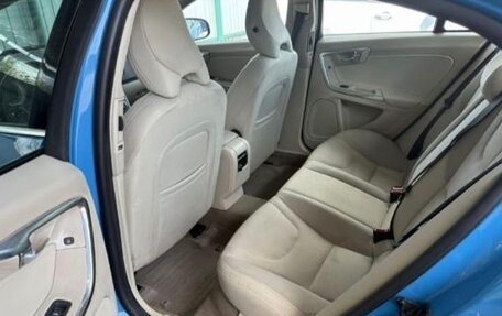 Volvo S60 III, 2012 год, 850 000 рублей, 6 фотография