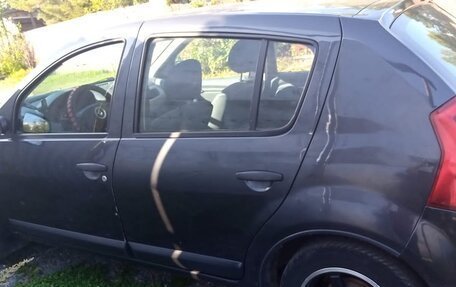 Renault Sandero I, 2011 год, 450 000 рублей, 6 фотография