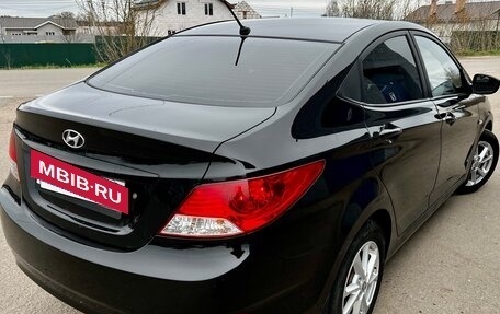 Hyundai Solaris II рестайлинг, 2011 год, 880 000 рублей, 6 фотография