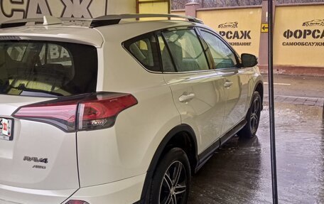 Toyota RAV4, 2016 год, 2 300 000 рублей, 4 фотография