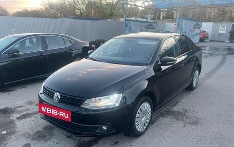 Volkswagen Jetta VI, 2012 год, 850 000 рублей, 3 фотография