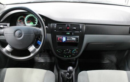 Daewoo Gentra II, 2015 год, 650 000 рублей, 17 фотография