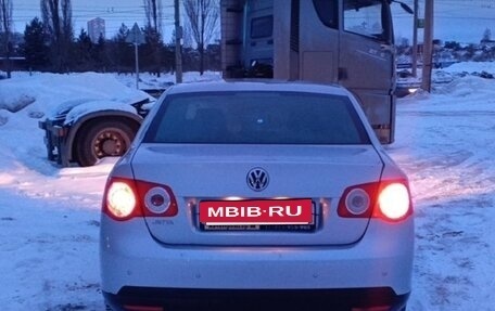 Volkswagen Jetta VI, 2008 год, 350 000 рублей, 2 фотография