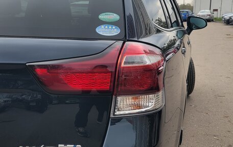 Toyota Corolla, 2018 год, 2 000 000 рублей, 10 фотография