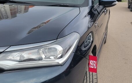 Toyota Corolla, 2018 год, 2 000 000 рублей, 9 фотография