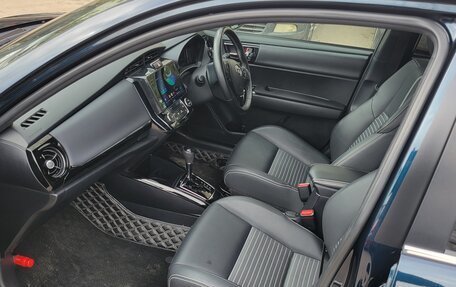 Toyota Corolla, 2018 год, 2 000 000 рублей, 14 фотография