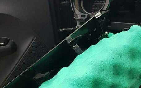 Toyota Corolla, 2018 год, 2 000 000 рублей, 33 фотография