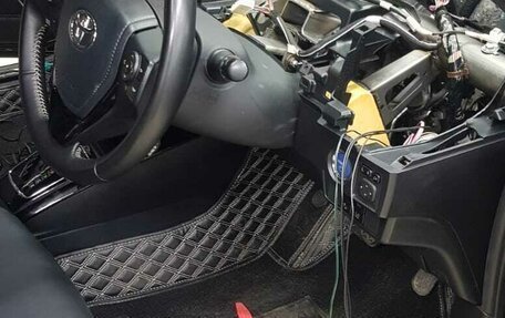 Toyota Corolla, 2018 год, 2 000 000 рублей, 31 фотография