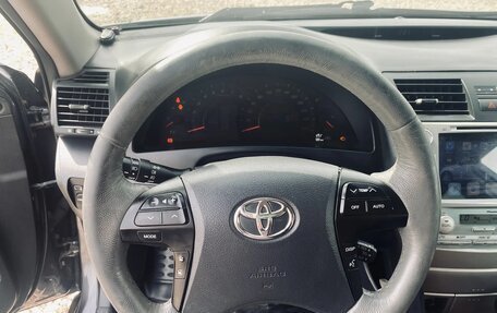 Toyota Camry, 2008 год, 900 000 рублей, 3 фотография