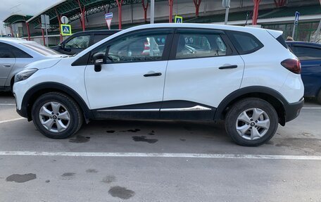 Renault Kaptur I рестайлинг, 2017 год, 1 390 000 рублей, 4 фотография