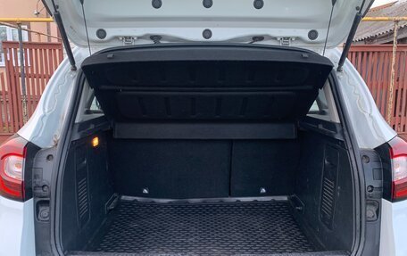 Renault Kaptur I рестайлинг, 2017 год, 1 390 000 рублей, 23 фотография