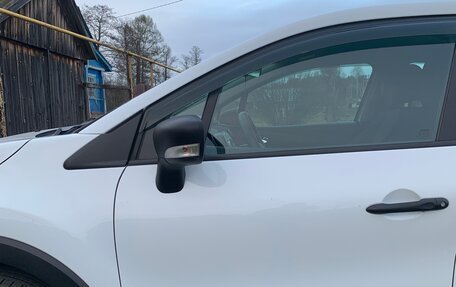 Renault Kaptur I рестайлинг, 2017 год, 1 390 000 рублей, 30 фотография