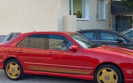 Mercedes-Benz E-Класс, 2000 год, 1 500 000 рублей, 2 фотография