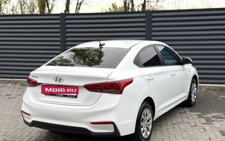 Hyundai Solaris II рестайлинг, 2017 год, 890 000 рублей, 8 фотография