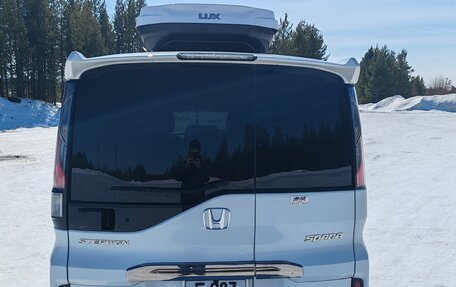 Honda Stepwgn IV, 2017 год, 3 000 000 рублей, 8 фотография