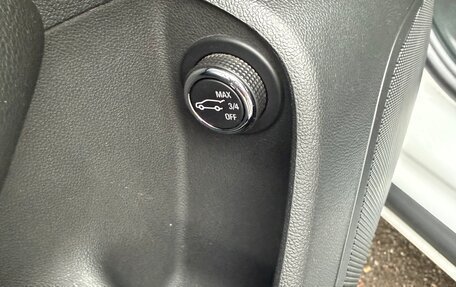 Opel Insignia II рестайлинг, 2019 год, 1 575 000 рублей, 14 фотография