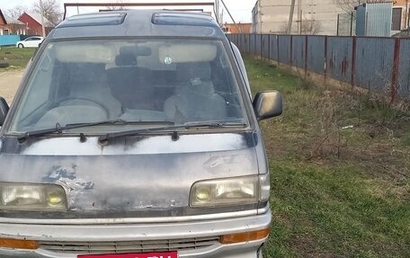 Toyota Lite Ace III, 1990 год, 140 000 рублей, 2 фотография