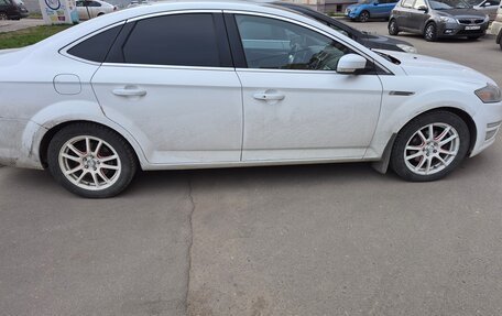 Ford Mondeo IV, 2011 год, 800 000 рублей, 3 фотография