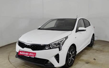 KIA Rio IV, 2022 год, 1 799 000 рублей, 3 фотография