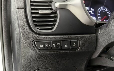 KIA Rio IV, 2022 год, 1 799 000 рублей, 18 фотография