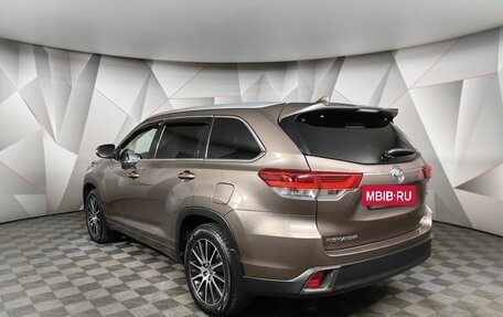 Toyota Highlander III, 2018 год, 2 900 000 рублей, 4 фотография