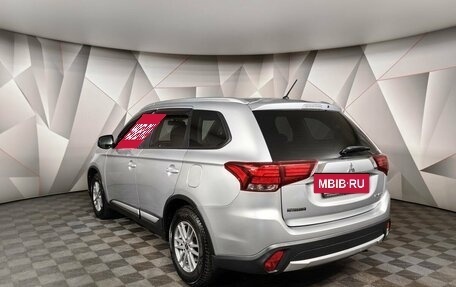 Mitsubishi Outlander III рестайлинг 3, 2016 год, 1 930 000 рублей, 4 фотография