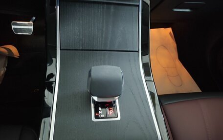 Land Rover Range Rover Evoque II, 2025 год, 6 050 000 рублей, 16 фотография