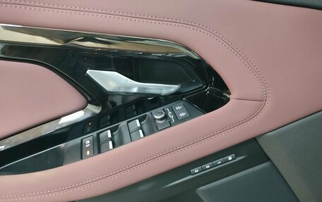 Land Rover Range Rover Evoque II, 2025 год, 6 050 000 рублей, 18 фотография