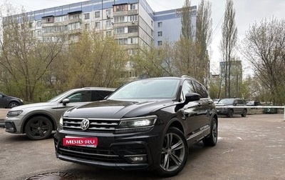 Volkswagen Tiguan II, 2019 год, 3 100 000 рублей, 1 фотография