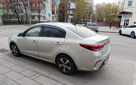 KIA Rio IV, 2018 год, 1 250 000 рублей, 2 фотография