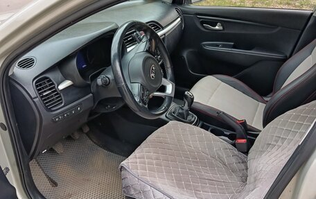 KIA Rio IV, 2018 год, 1 250 000 рублей, 14 фотография