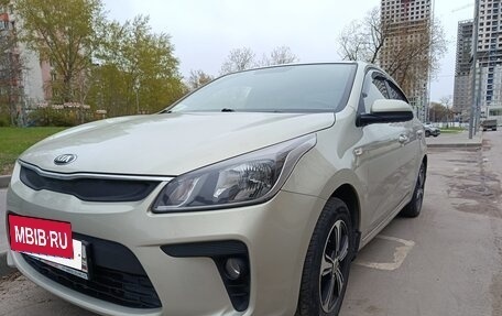 KIA Rio IV, 2018 год, 1 250 000 рублей, 3 фотография
